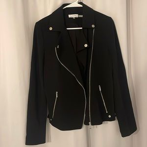 NWT Calvin Klein Moto Jacket, Women's Size Zip Black Wide Collar Size